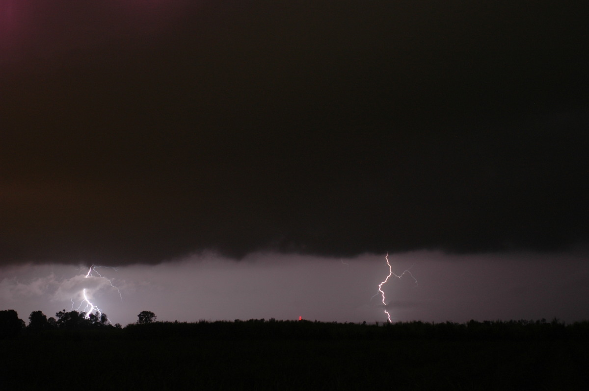 lightning lightning_bolts : near Coraki, NSW   26 November 2006