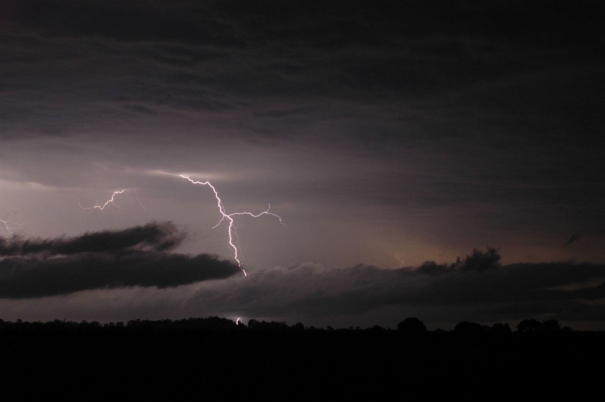 lightning lightning_bolts : near Coraki, NSW   26 November 2006