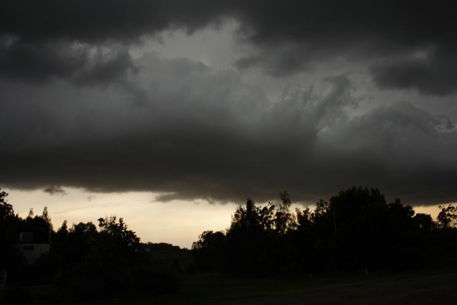 shelfcloud shelf_cloud : N of Port Macquarie, NSW   28 November 2006