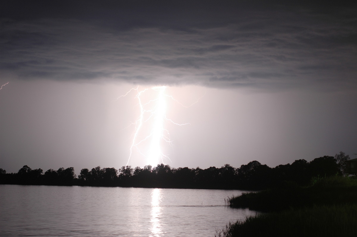 lightning lightning_bolts : Lawrence, NSW   28 November 2006