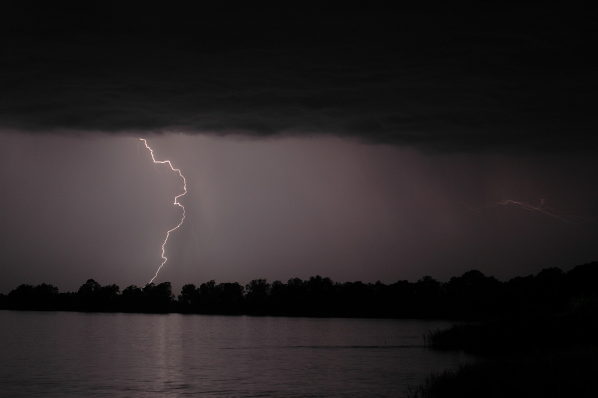 lightning lightning_bolts : Lawrence, NSW   28 November 2006