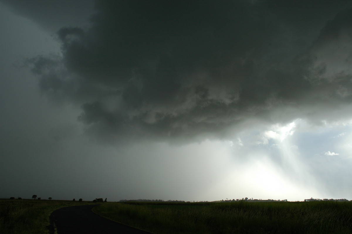 raincascade precipitation_cascade : McKees Hill, NSW   14 December 2006