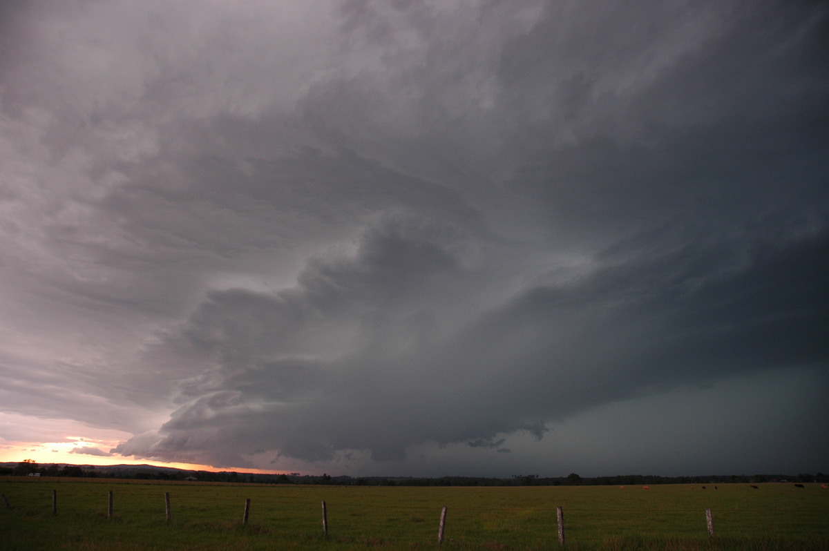 shelfcloud shelf_cloud : N of Casino, NSW   15 December 2006