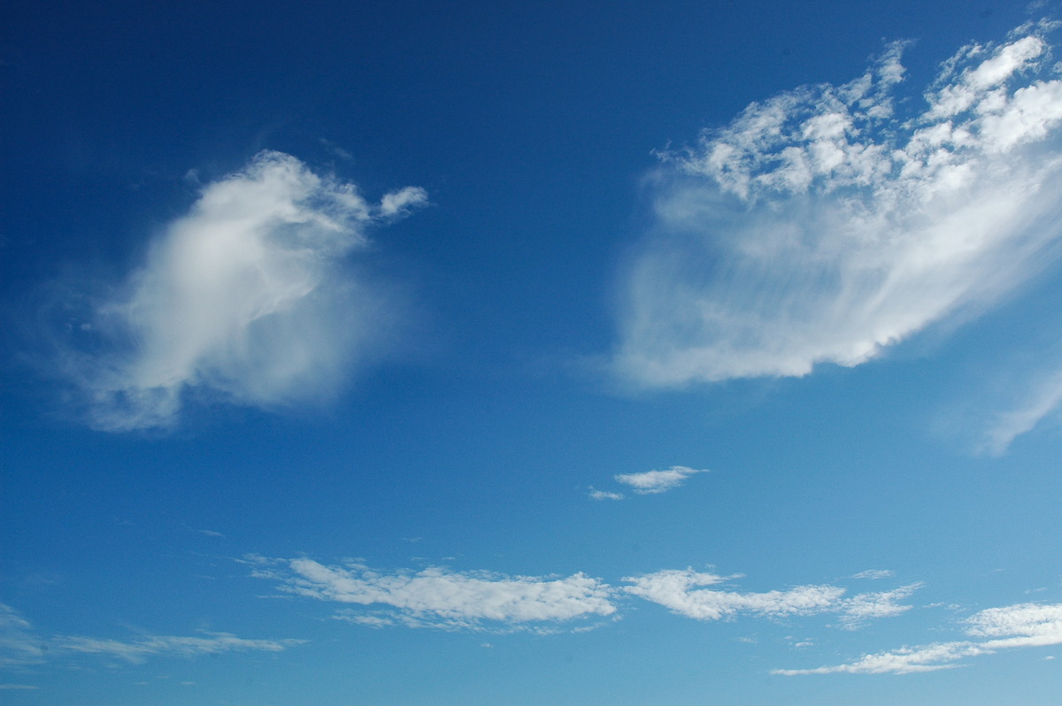 virga virga_pictures : McLeans Ridges, NSW   25 December 2006