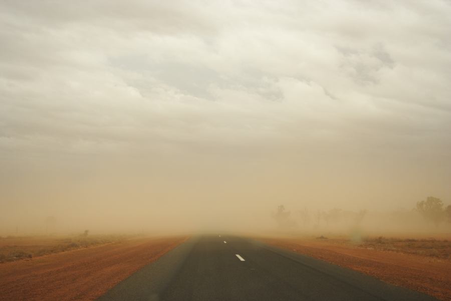 microburst micro_burst : ~10km N of Barringun, NSW   2 January 2007