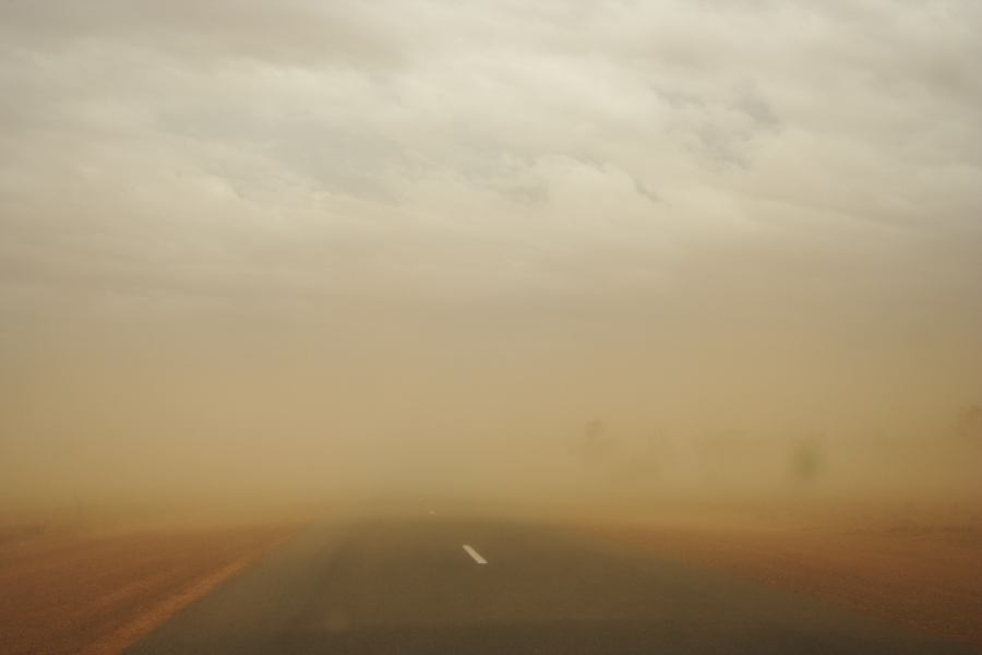 microburst micro_burst : ~10km N of Barringun, NSW   2 January 2007