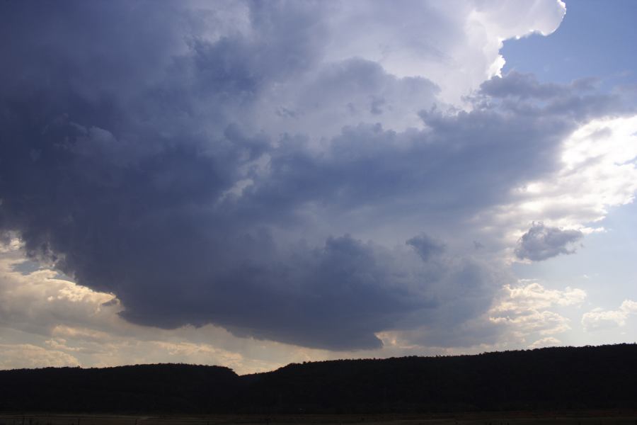 cumulonimbus supercell_thunderstorm : Castlereagh, NSW   12 January 2007