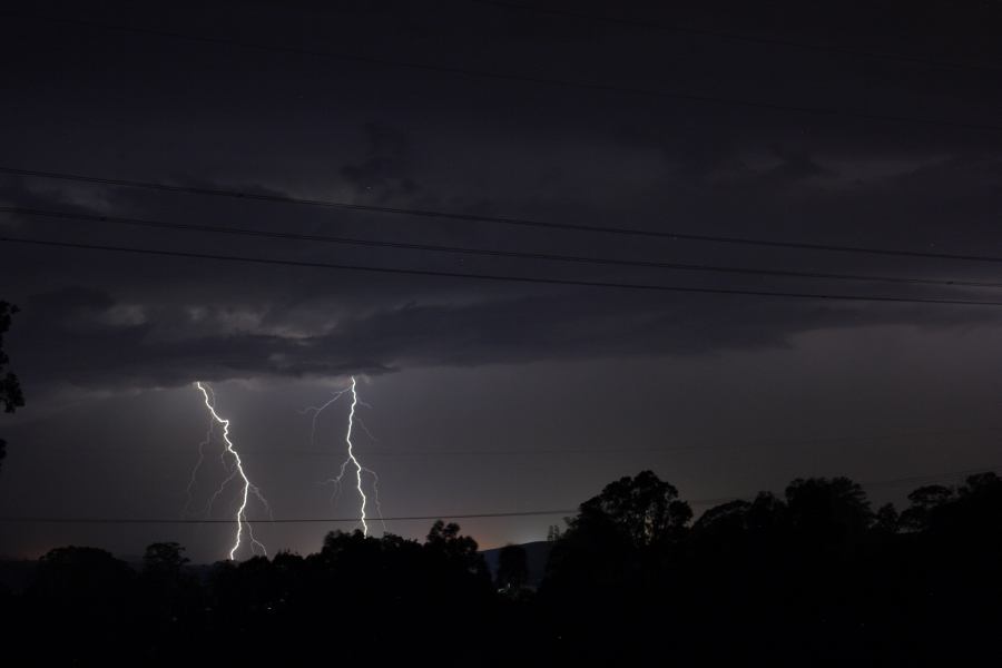 lightning lightning_bolts : E of Muswellbrook, NSW   12 January 2007