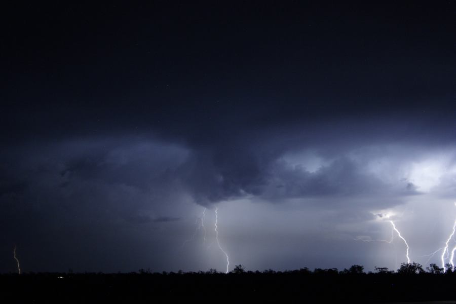 lightning lightning_bolts : Millmerran, QLD   13 January 2007