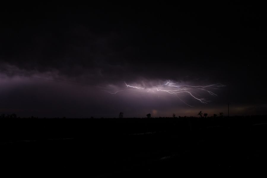 lightning lightning_bolts : 20km N of Goondiwindi, QLD   14 January 2007