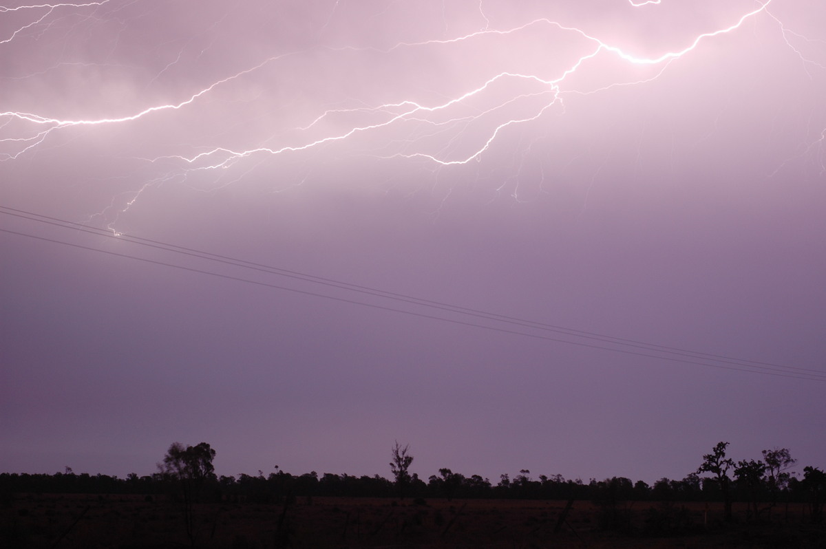 lightning lightning_bolts : N of Goodiwindi, QLD   14 January 2007