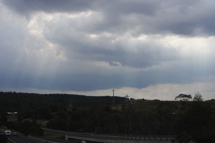 cumulonimbus thunderstorm_base : W of Lithgow, NSW   18 January 2007