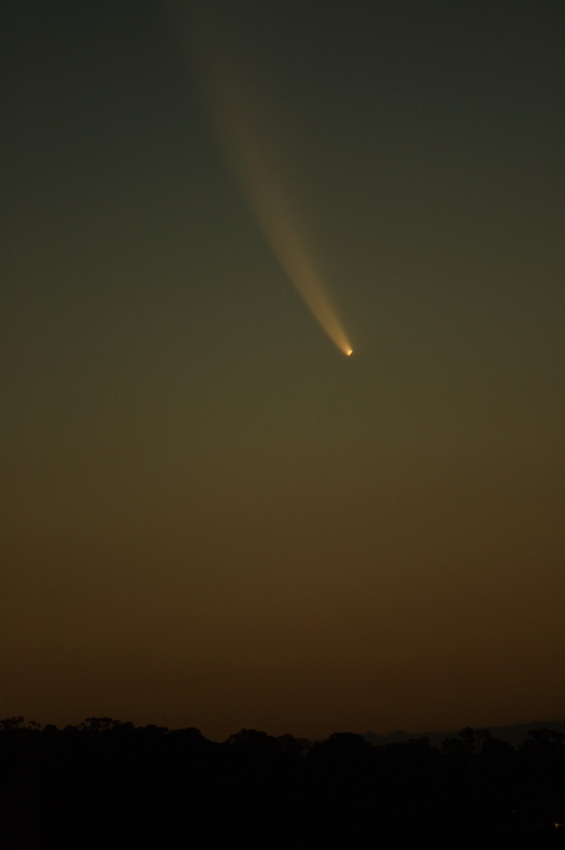 sunset sunset_pictures : Comet McNaught from McLeans Ridges   19 January 2007