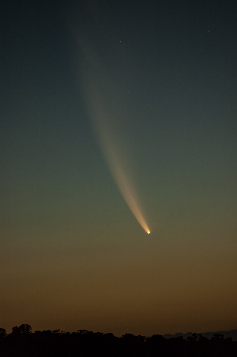 sunset sunset_pictures : Comet McNaught from McLeans Ridges   19 January 2007