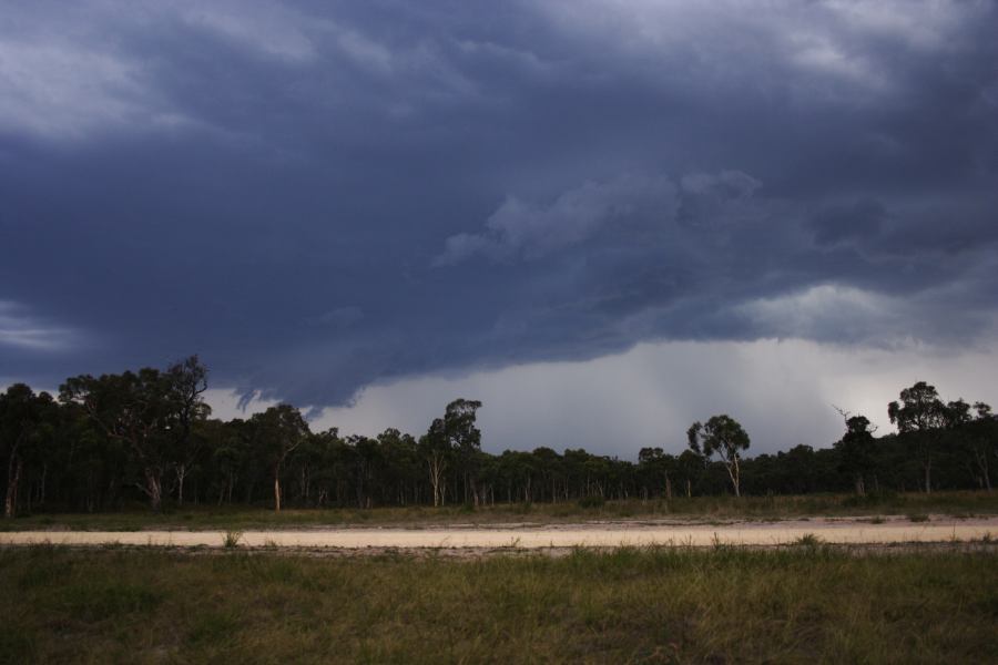 cumulonimbus thunderstorm_base : ~20km N of Colo Heights, NSW   23 January 2007