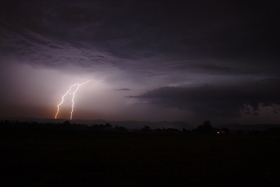 lightning lightning_bolts : near Yurramundi, NSW   23 January 2007