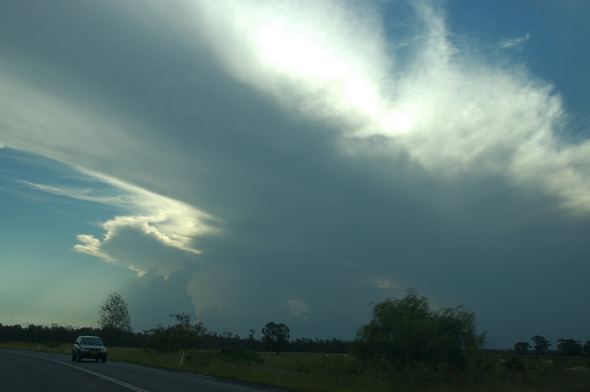 anvil thunderstorm_anvils : E of Casino, NSW   30 January 2007