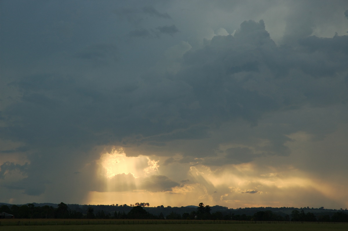 cumulonimbus thunderstorm_base : N of Casino, NSW   30 January 2007