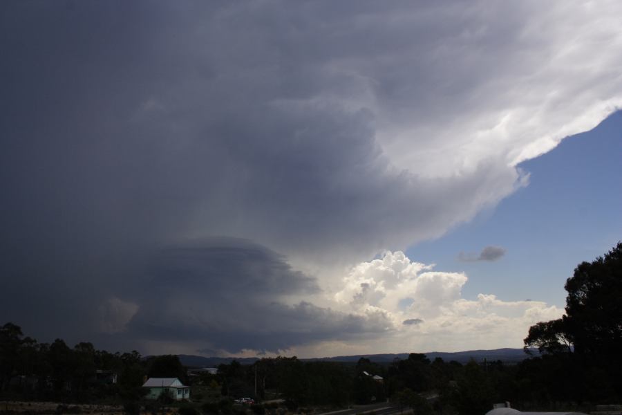 wallcloud thunderstorm_wall_cloud : near Lithgow, NSW   7 February 2007