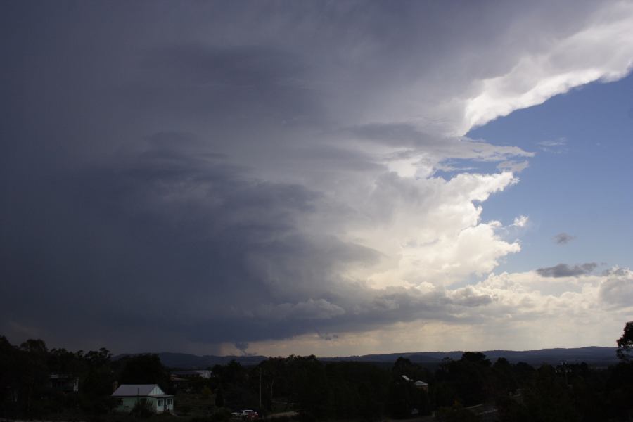 anvil thunderstorm_anvils : near Lithgow, NSW   7 February 2007