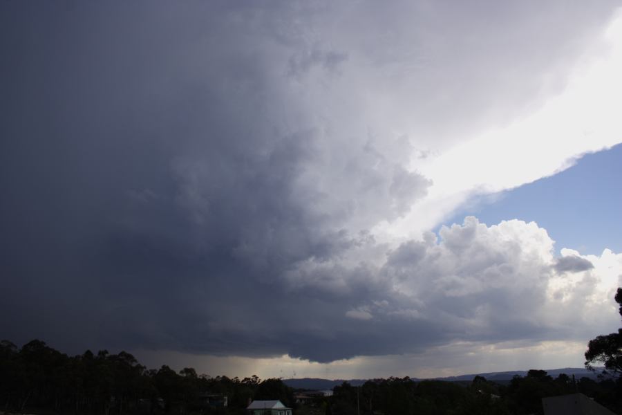 wallcloud thunderstorm_wall_cloud : near Lithgow, NSW   7 February 2007