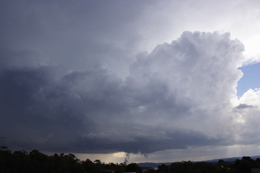 wallcloud thunderstorm_wall_cloud : near Lithgow, NSW   7 February 2007