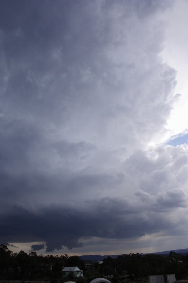 wallcloud thunderstorm_wall_cloud : near Lithgow, NSW   7 February 2007