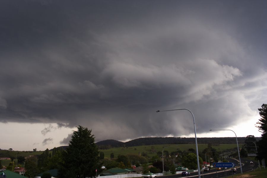 cumulonimbus supercell_thunderstorm : Lithgow, NSW   7 February 2007