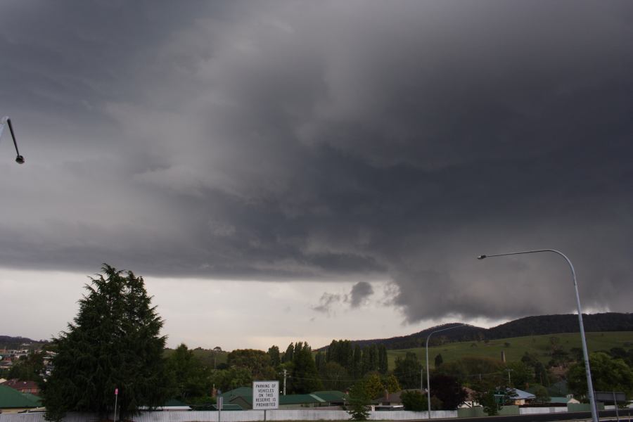 wallcloud thunderstorm_wall_cloud : Lithgow, NSW   7 February 2007