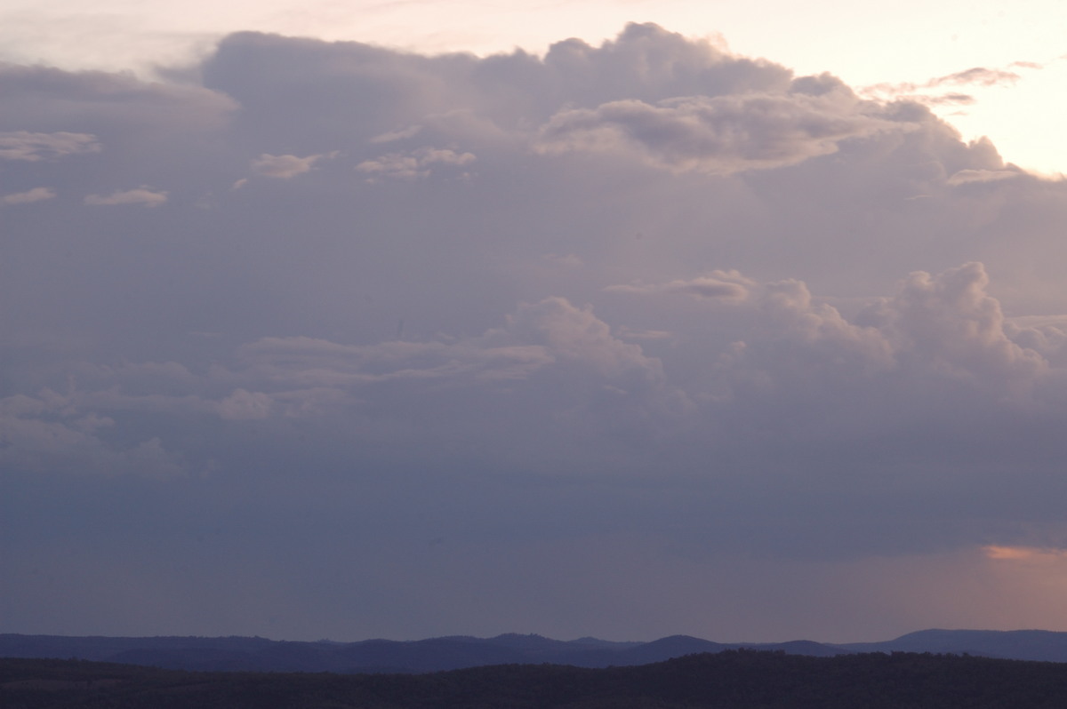 thunderstorm cumulonimbus_calvus : W of Tenterfield, NSW   10 February 2007