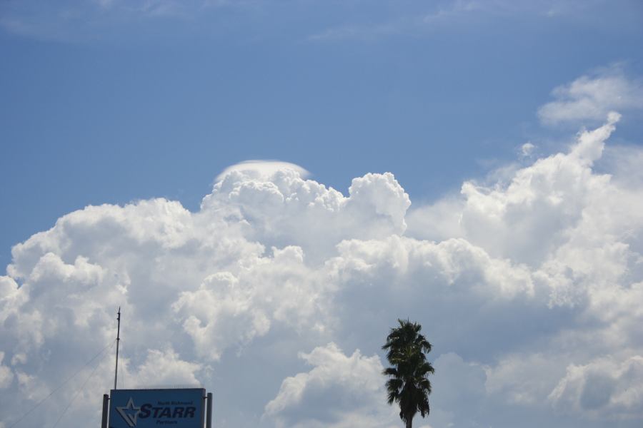 thunderstorm cumulonimbus_calvus : Richmond, NSW   24 February 2007