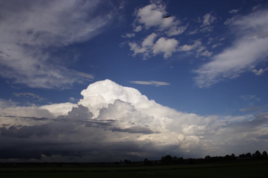 thunderstorm cumulonimbus_incus : Windsor, NSW   28 February 2007