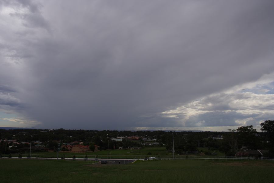 thunderstorm cumulonimbus_incus : Rooty Hill, NSW   8 March 2007