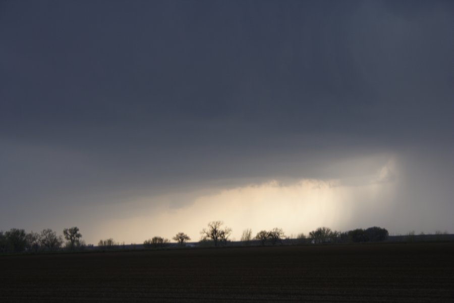 cumulonimbus supercell_thunderstorm : Granada, Colorado, USA   21 April 2007