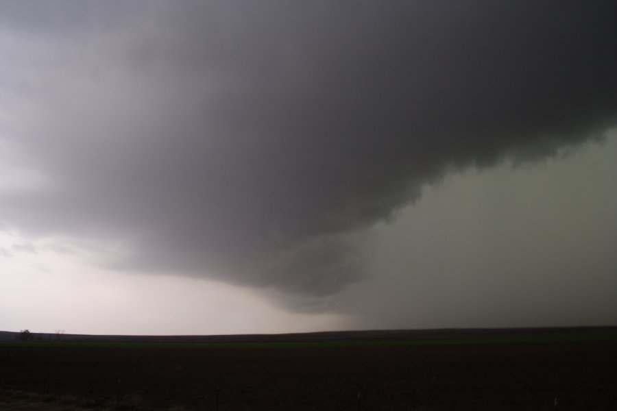 cumulonimbus supercell_thunderstorm : Granada, Colorado, USA   21 April 2007