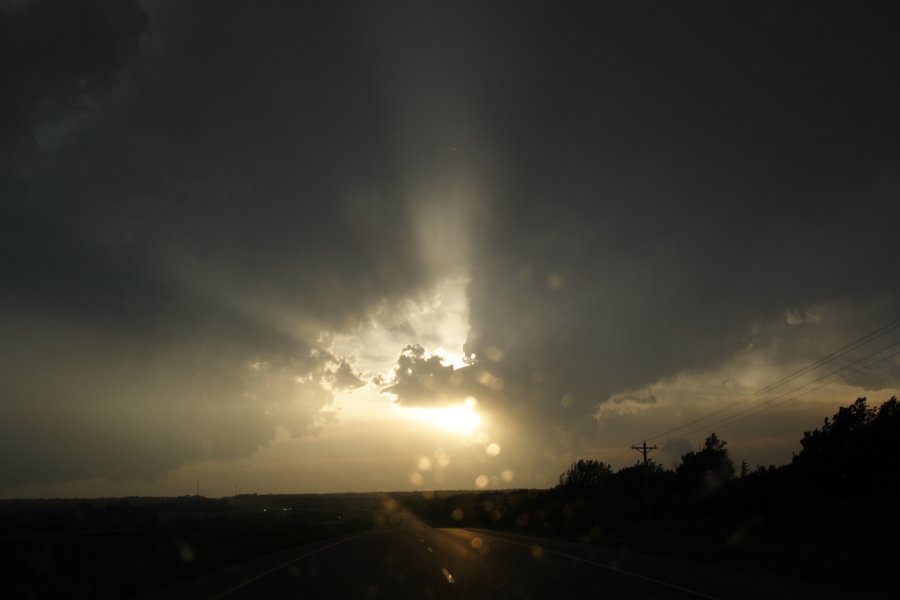 cumulonimbus thunderstorm_base : E of Woodward, Oklahoma, USA   4 May 2007