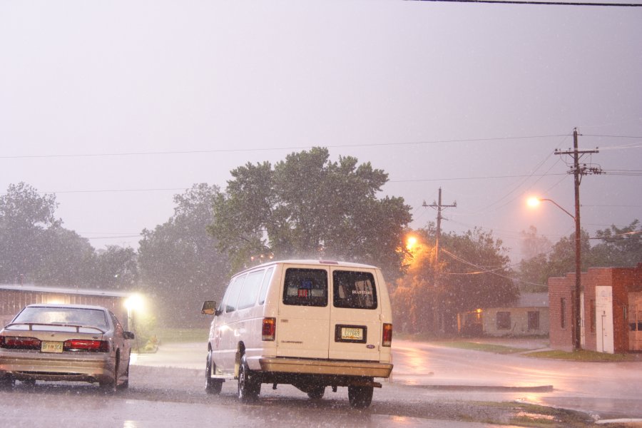 lightning lightning_bolts : Clinton, Oklahoma, USA   6 May 2007