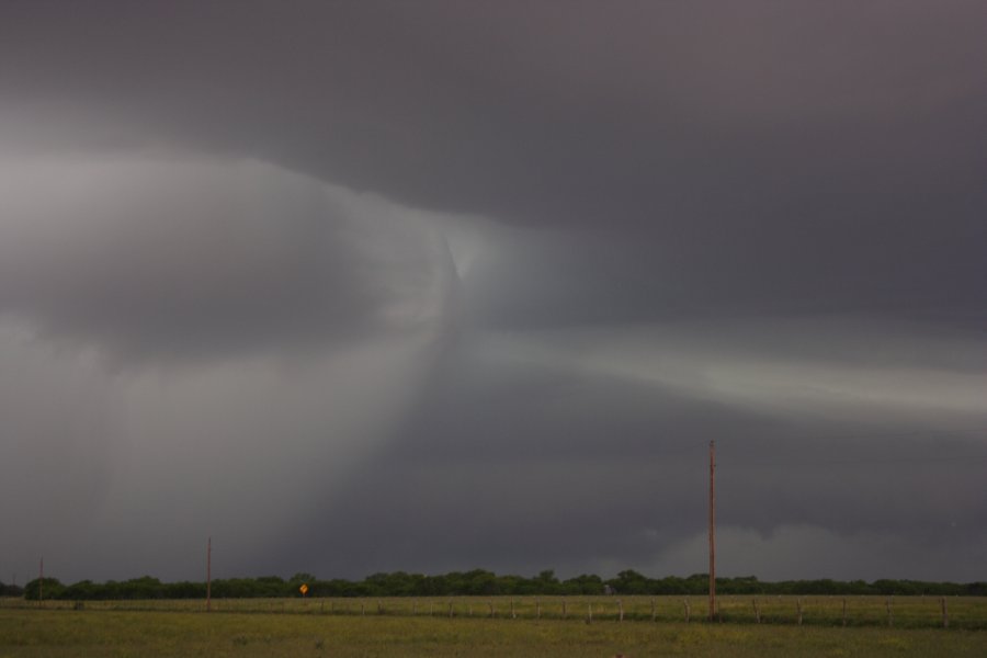 raincascade precipitation_cascade : E of Seymour, Texas, USA   8 May 2007