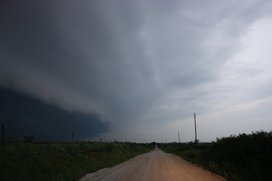 shelfcloud shelf_cloud : near Vashti, Texas, USA   8 May 2007