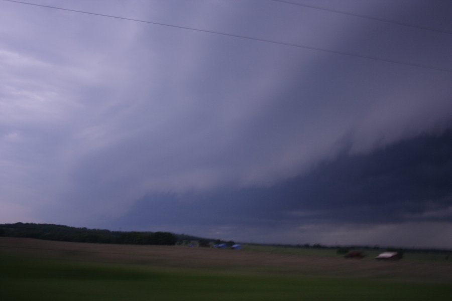 shelfcloud shelf_cloud : near Vashti, Texas, USA   8 May 2007