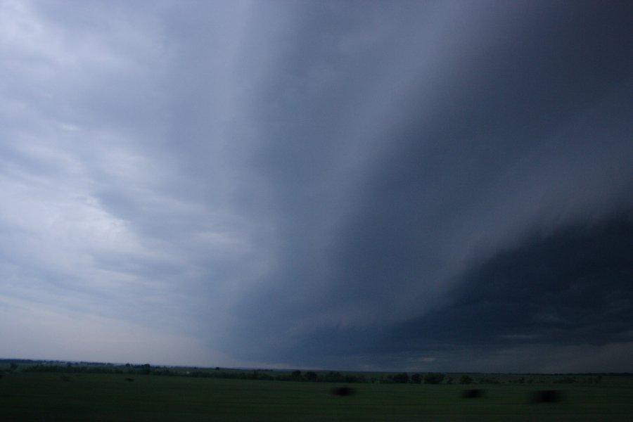 shelfcloud shelf_cloud : near Vashti, Texas, USA   8 May 2007