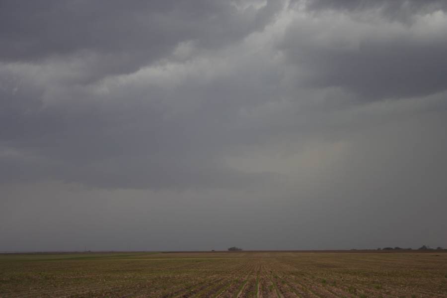 cumulonimbus thunderstorm_base : E of Grand Island, Nebraska, USA   14 May 2007