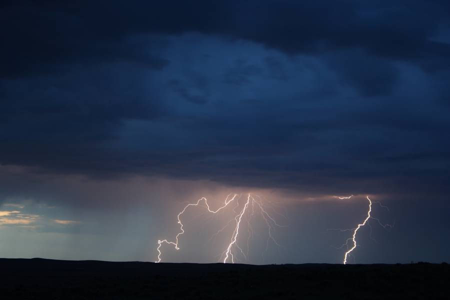 lightning lightning_bolts : Pine Haven, Wyoming, USA   18 May 2007