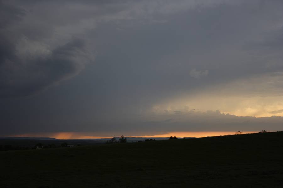 cumulonimbus thunderstorm_base : Moorcroft, Wyoming, USA   20 May 2007