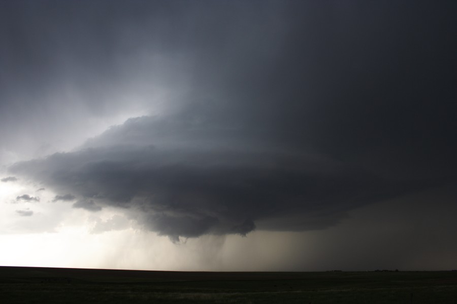 wallcloud thunderstorm_wall_cloud : near St Peters, Kansas, USA   22 May 2007