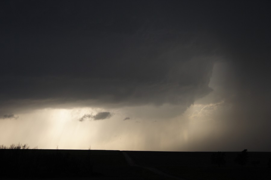 cumulonimbus thunderstorm_base : E of St Peters, Kansas, USA   22 May 2007