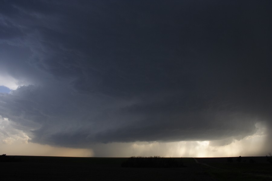 raincascade precipitation_cascade : E of St Peters, Kansas, USA   22 May 2007