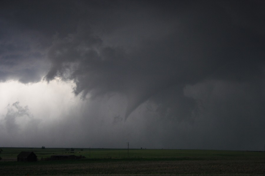 wallcloud thunderstorm_wall_cloud : E of St Peters, Kansas, USA   22 May 2007