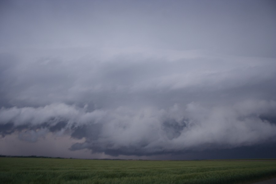 shelfcloud shelf_cloud : N of Ogallah, Kansas, USA   22 May 2007