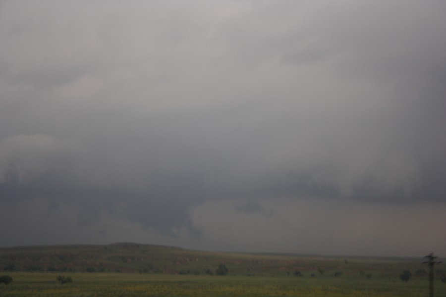 cumulonimbus thunderstorm_base : SE of Perryton, Texas, USA   23 May 2007